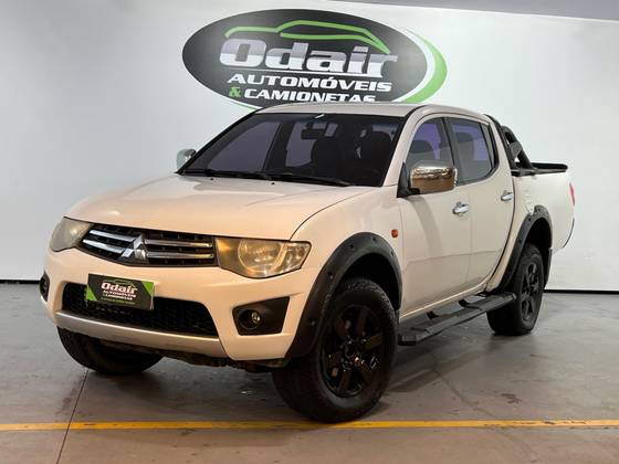 MITSUBISHI L200 TRITON 2.4 16V TURBO DIESEL SPORT GL CD 4P 4X4 MANUAL